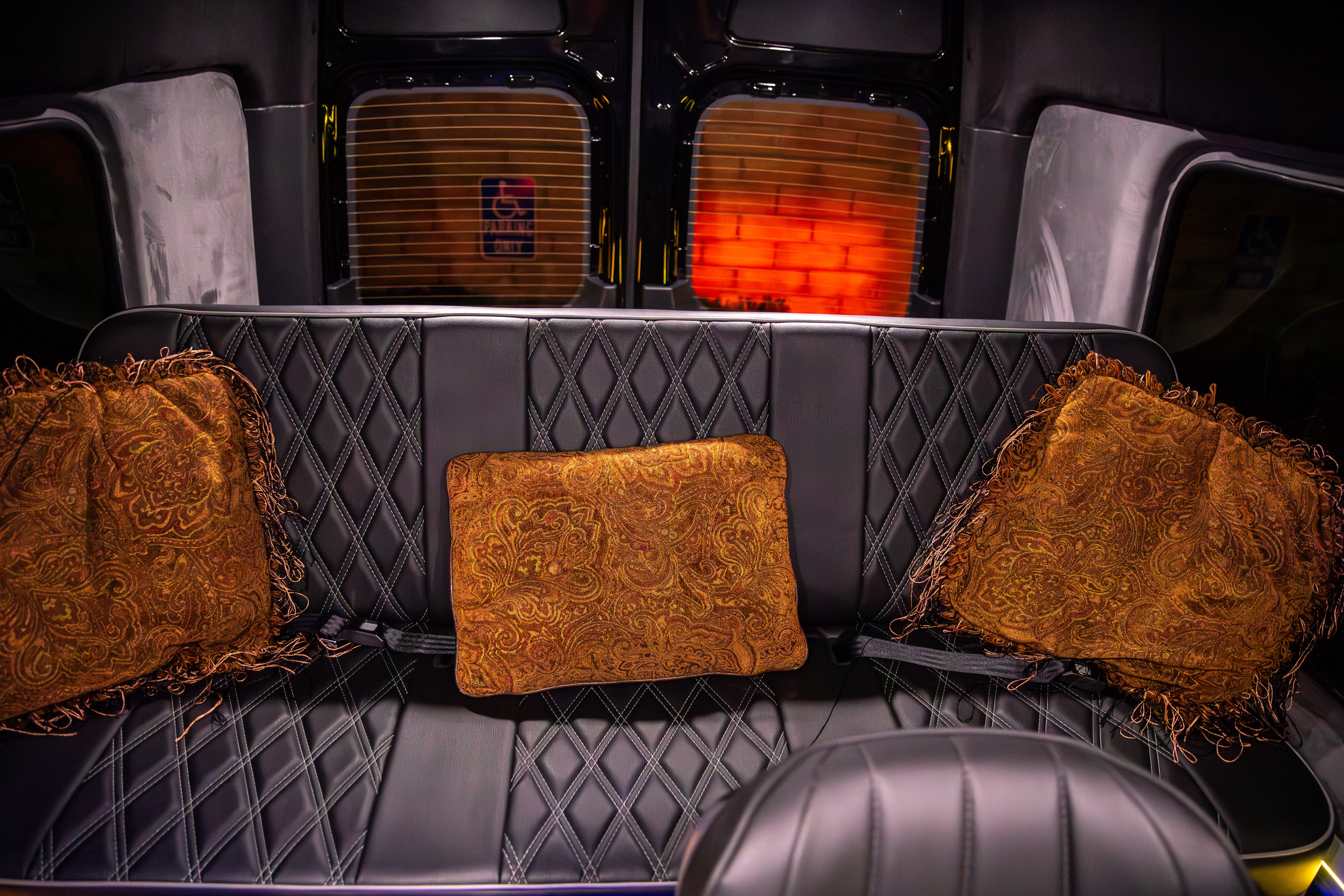 MERCEDEZ-BENZ SPRINTER 3500 AWD 14 PASSENGER Image 20